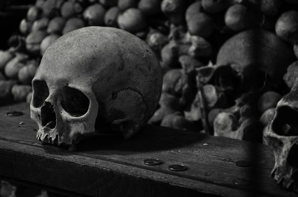 kutna-hora-skulls